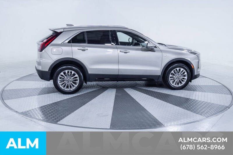 2025 Cadillac XT4 Premium Luxury