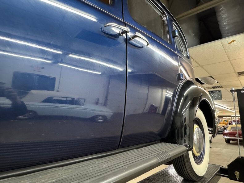 1937 Pontiac Chieftain