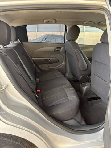 2014 Chevrolet Sonic LT Manual