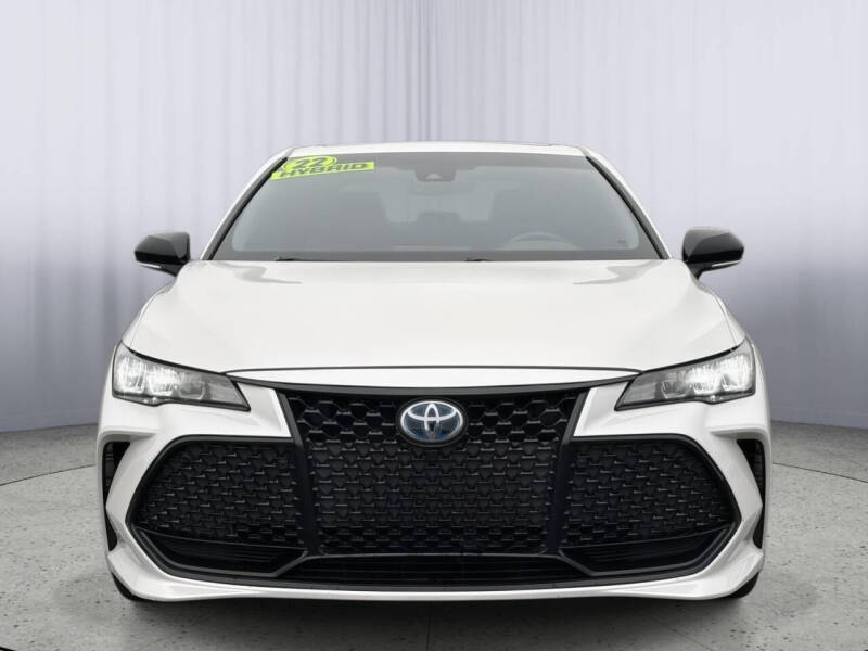 2022 Toyota Avalon Hybrid XSE Nightshade