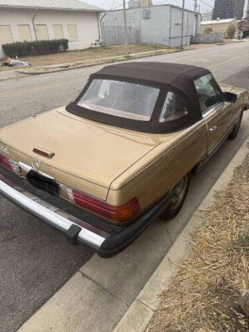 1982 Mercedes-Benz SL-Class