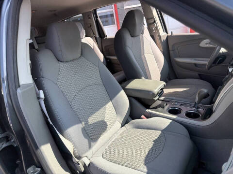 2012 Chevrolet Traverse LS