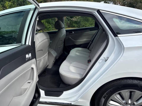 2016 Hyundai Sonata Hybrid SE