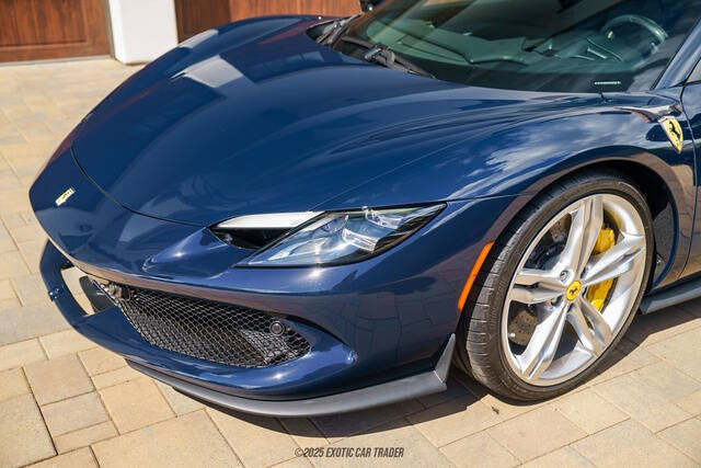 2025 Ferrari 296 GTS