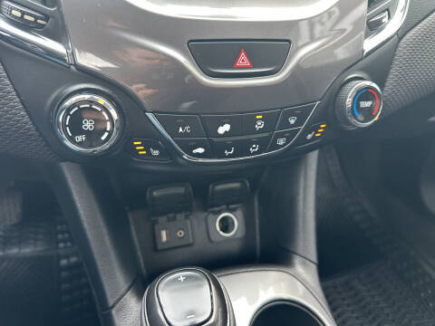 2017 Chevrolet Cruze LT Auto