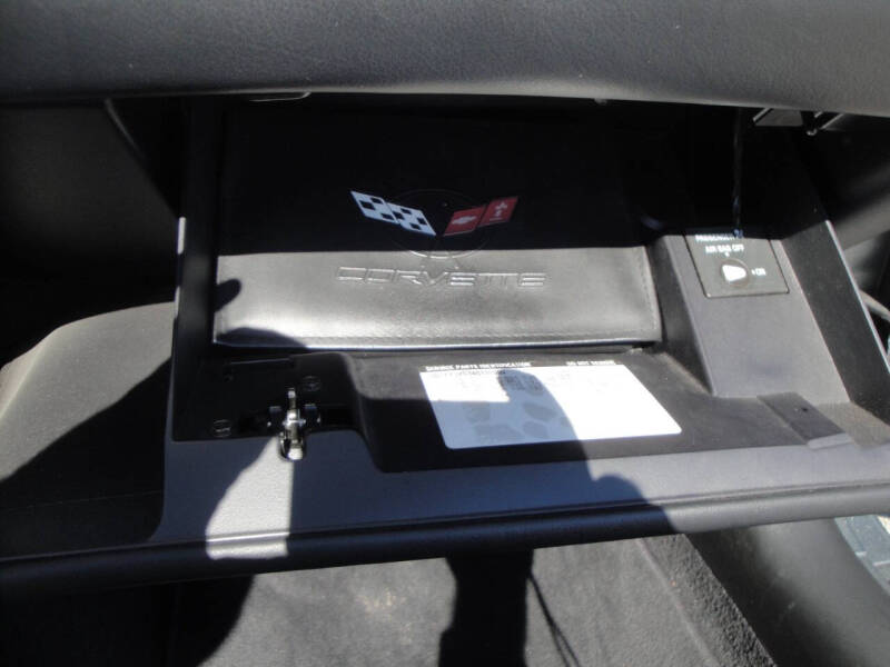 2004 Chevrolet Corvette