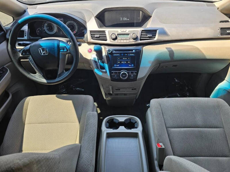 2016 Honda Odyssey SE