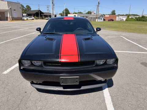 2013 Dodge Challenger SXT