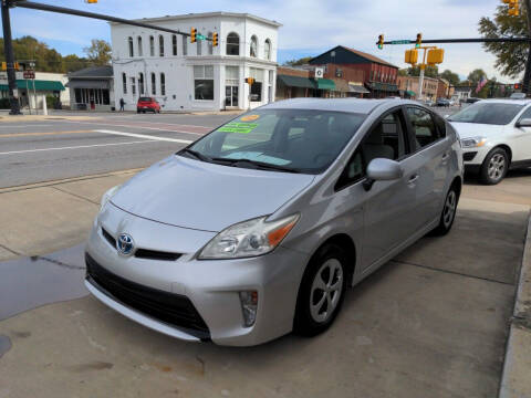 2012 Toyota Prius for sale at ROBINSON AUTO BROKERS in Dallas NC