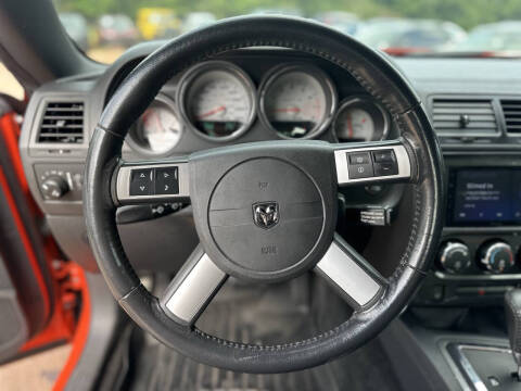 2008 Dodge Challenger SRT8