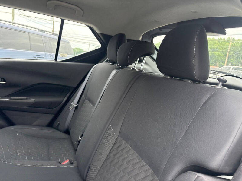 2023 Nissan Kicks SV