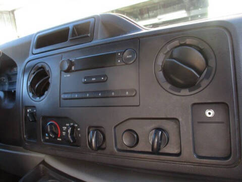 2016 Ford E-Series E-350 SD