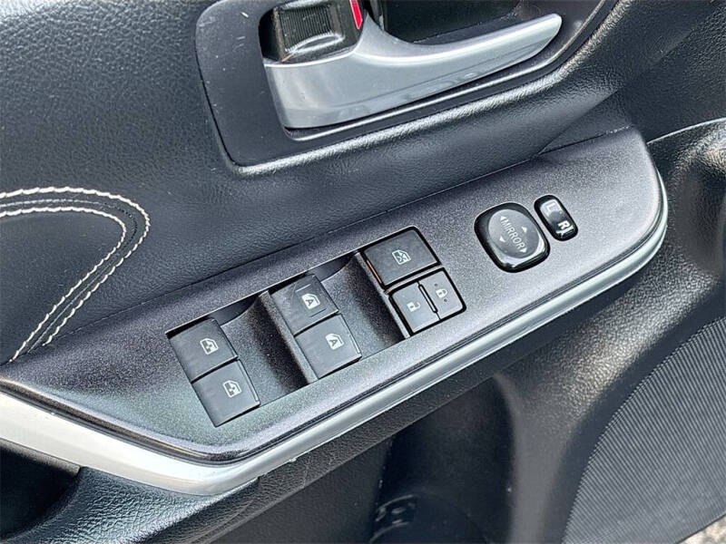 2015 Toyota Camry XLE