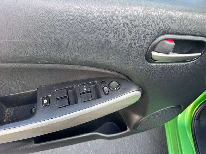 2013 Mazda MAZDA2 Touring