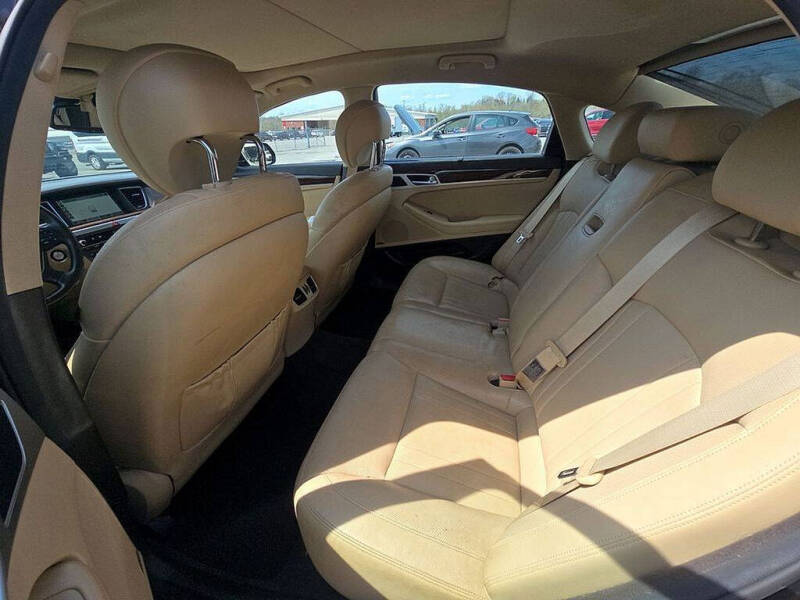 2017 Genesis G80