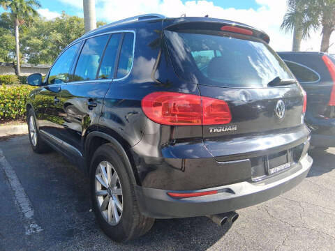 2017 Volkswagen Tiguan 2.0T Wolfsburg Edition