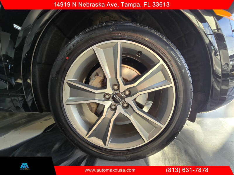 2019 Audi Q5 quattro Prestige 45 TFSI