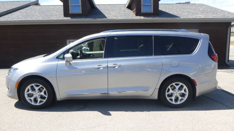 2020 Chrysler Pacifica Touring L Plus