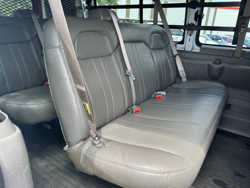 2021 Chevrolet Express LS 3500