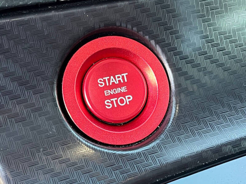 2015 Jaguar F-TYPE R