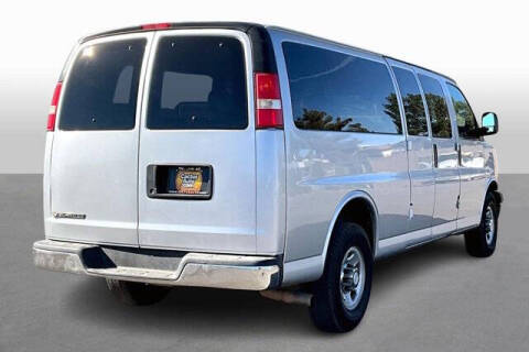 2016 Chevrolet Express LT 3500
