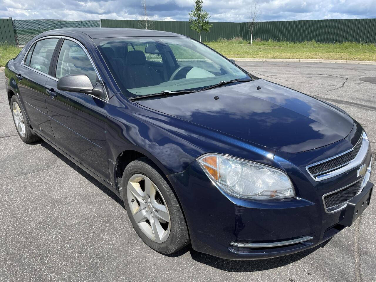 2009 Chevrolet Malibu for sale at Twin Cities Auctions in Elk River, MN