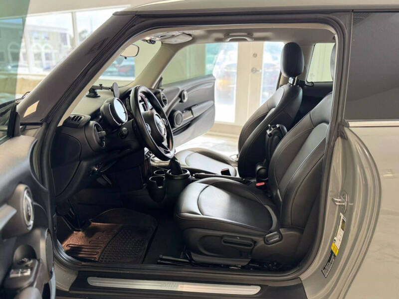 2019 MINI Hardtop 2 Door Cooper