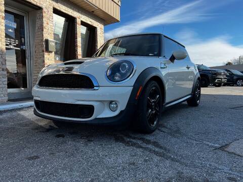 2012 MINI Cooper Hardtop for sale at Indy Star Motors in Indianapolis IN