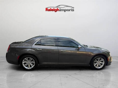 2017 Chrysler 300 C