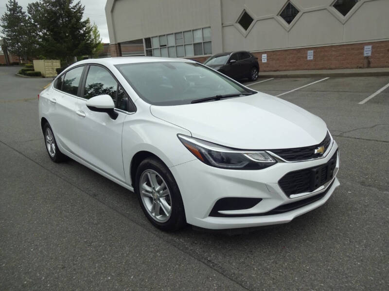 2017 Chevrolet Cruze LT Auto