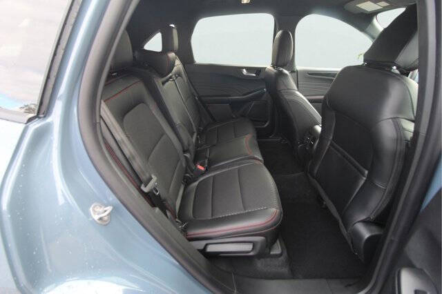 2026 Ford Escape Hybrid ST-Line Select