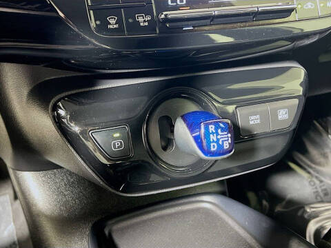2020 Toyota Prius LE AWD-e