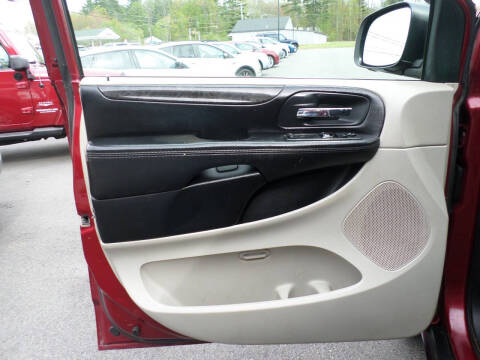 2014 Dodge Grand Caravan American Value Package