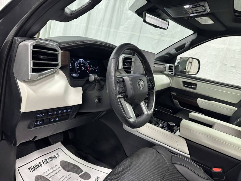 2024 Toyota Sequoia Capstone