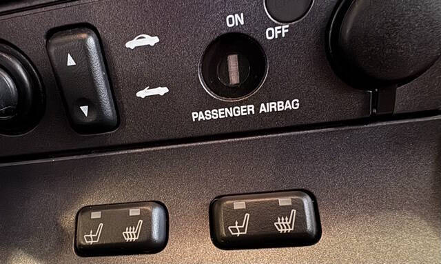 2003 Ford Thunderbird