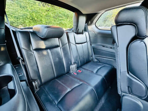 2018 Nissan Pathfinder SL