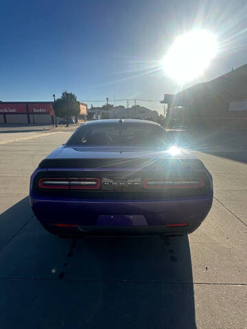 2016 Dodge Challenger SRT Hellcat