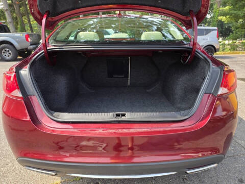 2016 Chrysler 200 C