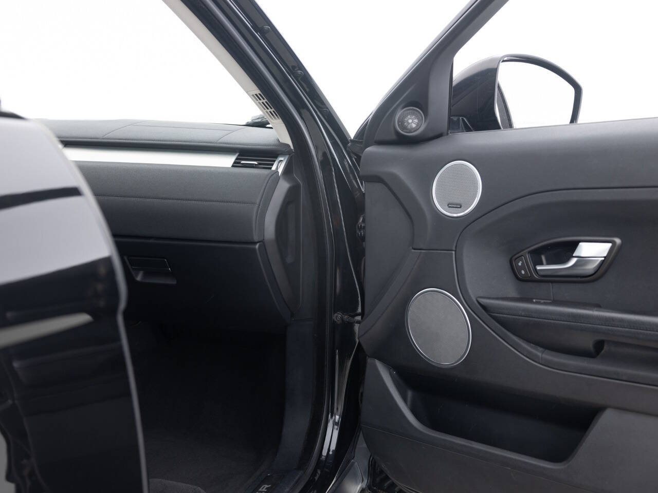 Used Car 2015 Land Rover Range Rover Evoque  Pure Plus Awd 4dr Suv For Sale Under $12,000 In Coal City, Illinois