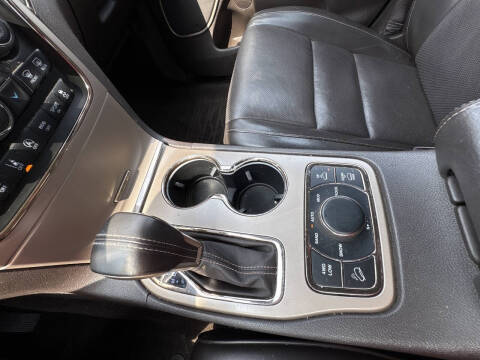 2017 Jeep Grand Cherokee Summit