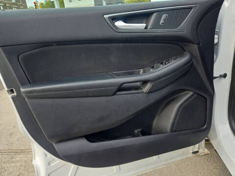 2019 Ford Edge SE