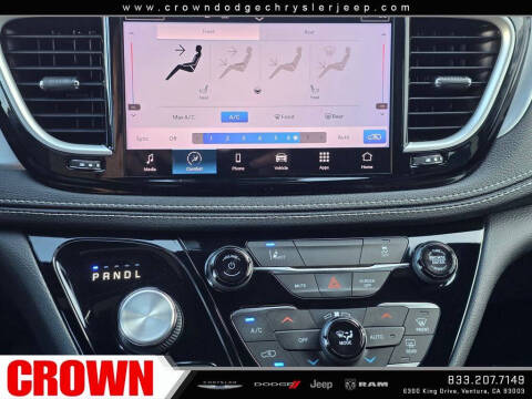 2022 Chrysler Pacifica Hybrid Touring L