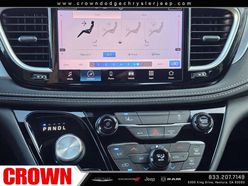 2022 Chrysler Pacifica Hybrid Touring L