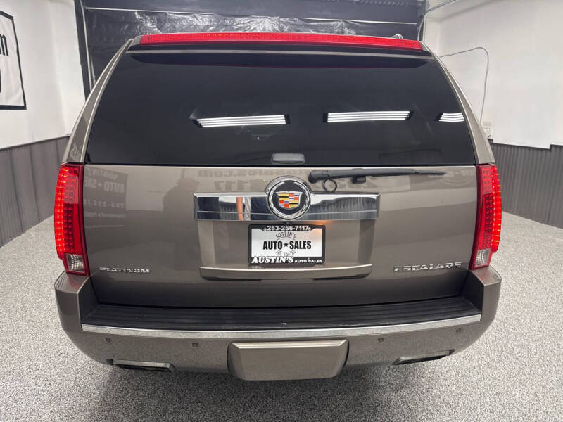 2014 Cadillac Escalade Platinum