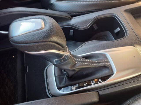 2024 Nissan Frontier SL