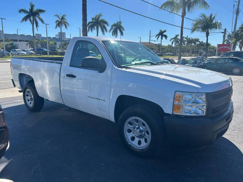 2013 Chevrolet Silverado 1500 Work Truck photo 2