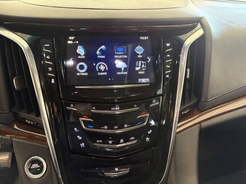 2018 Cadillac Escalade Premium Luxury