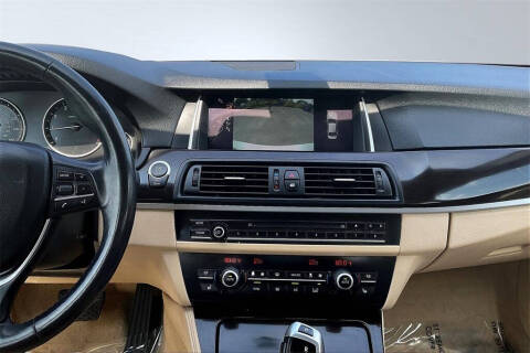 2015 BMW 5 Series 528i xDrive