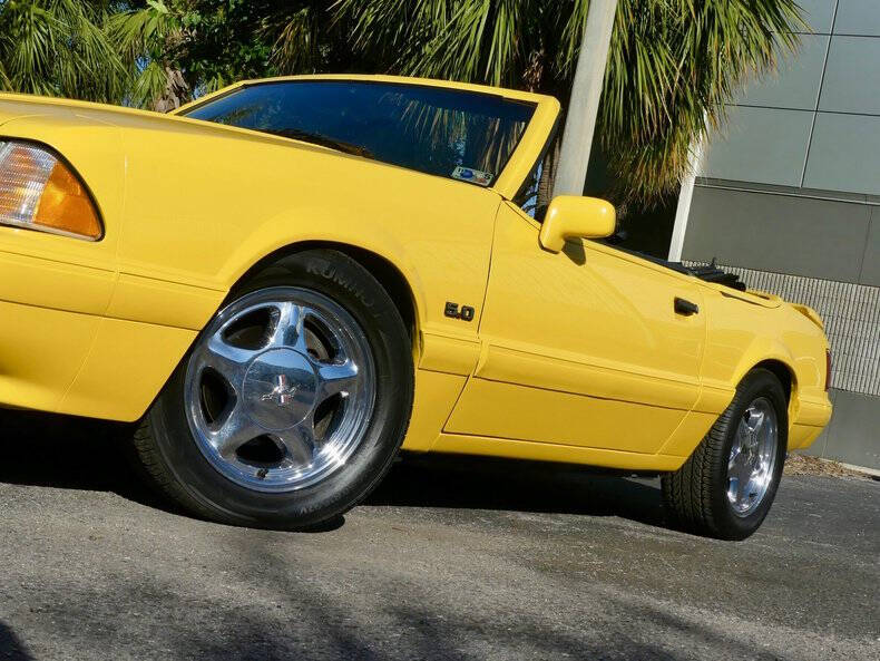 1993 Ford Mustang LX 5.0