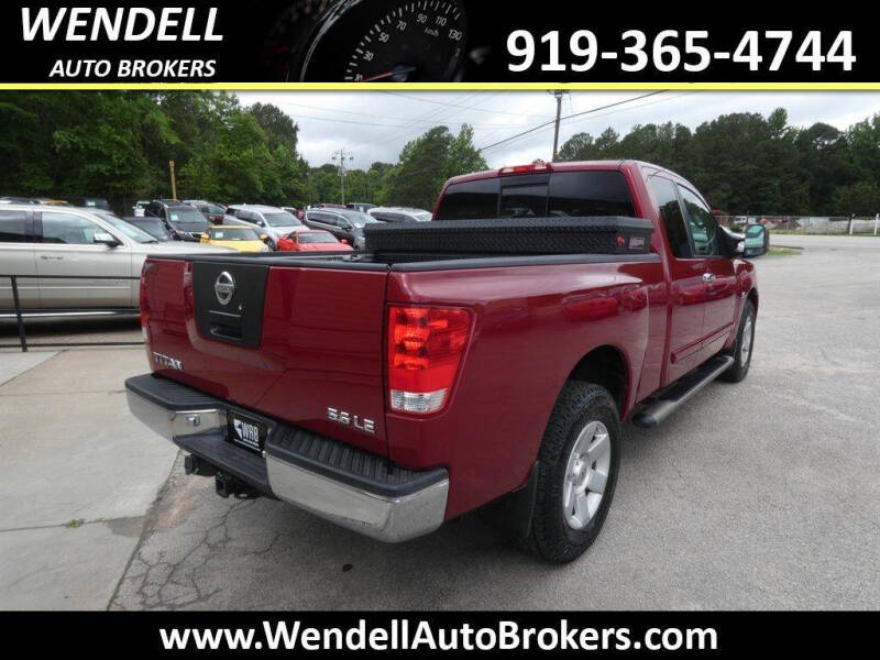 2004 Nissan Titan LE